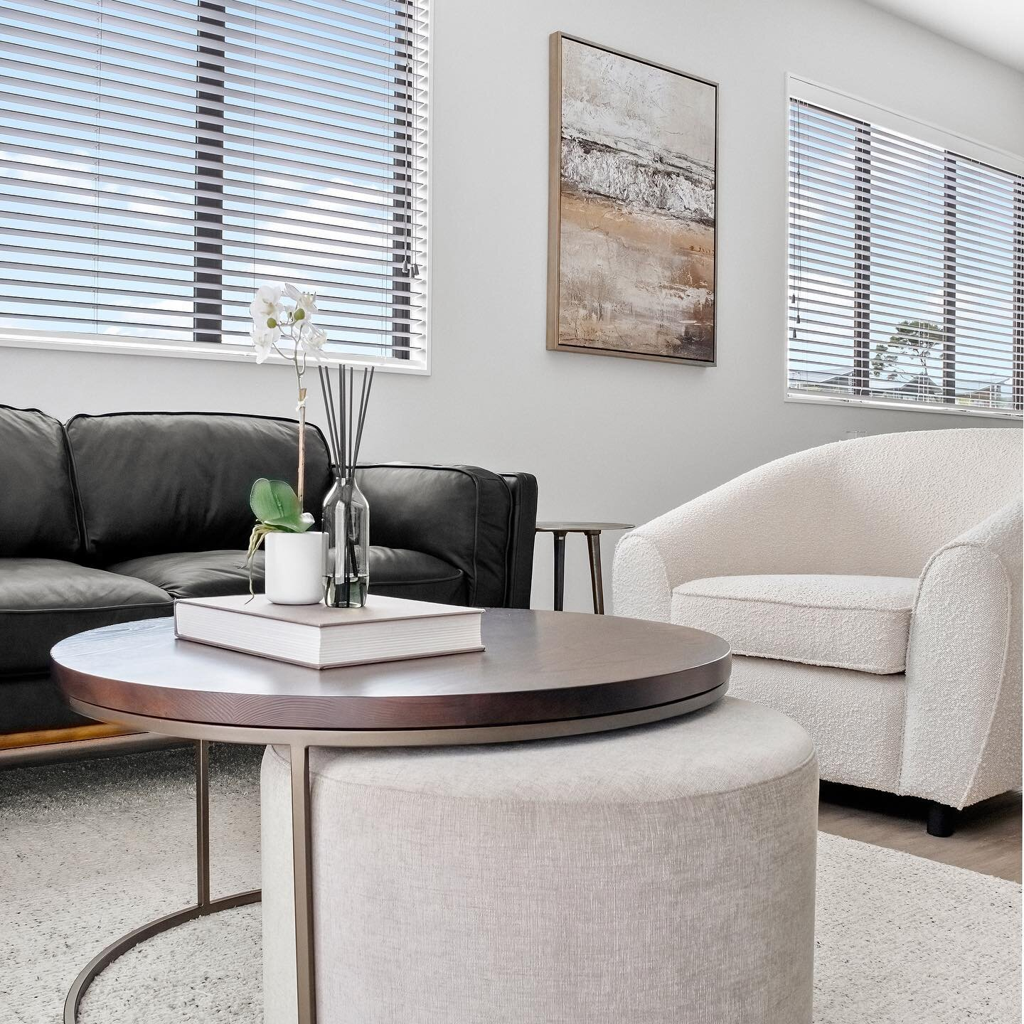 Durrant Home pertaining to The Art of Comfort Deep Dive into Modway Empress Design