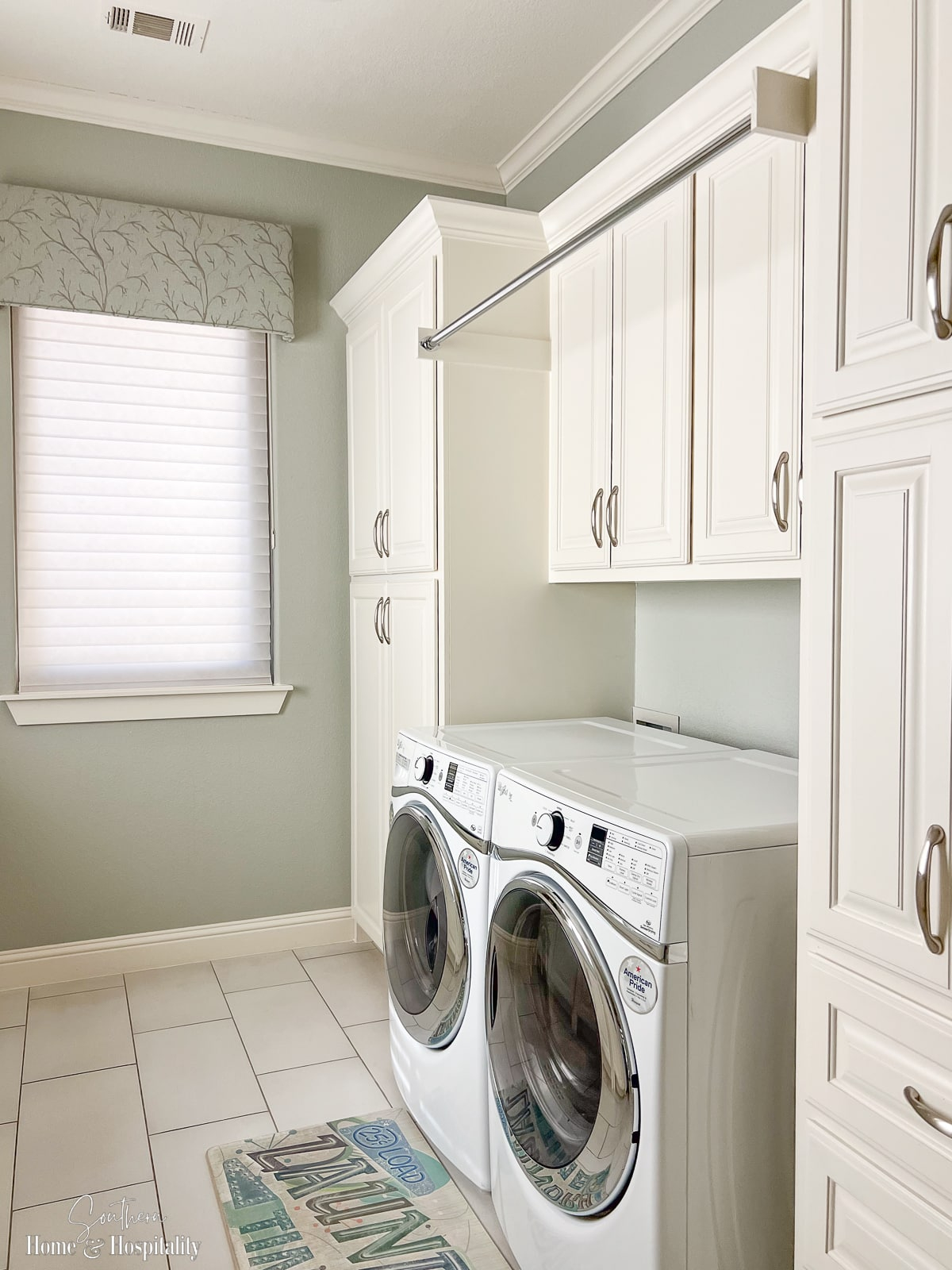 Laundry Room Features &amp;Amp; Essentials – Stylish &amp;Amp; Efficient Chore Spaces within
