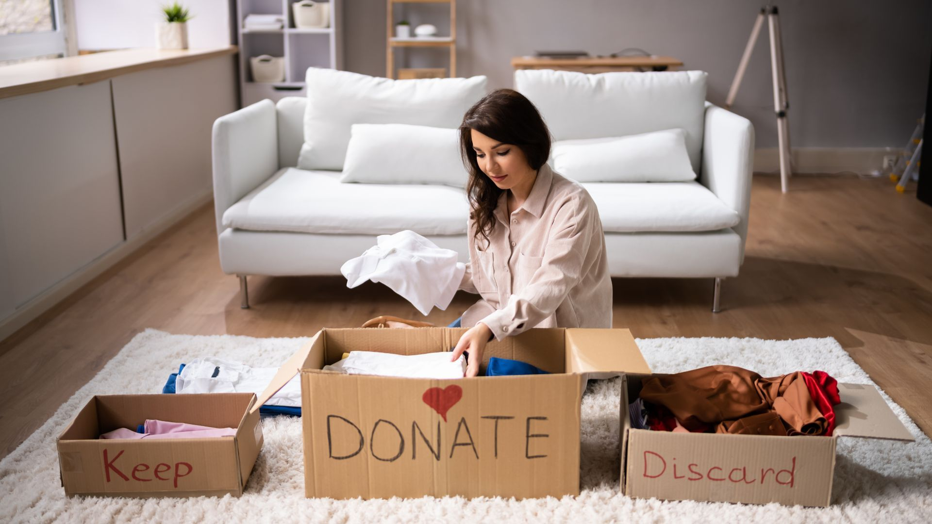 32 Essentials Tips For Anyone Thinking About Downsizing | Woman & Home throughout Strategies for Sleeping Arrangements During Downsizing