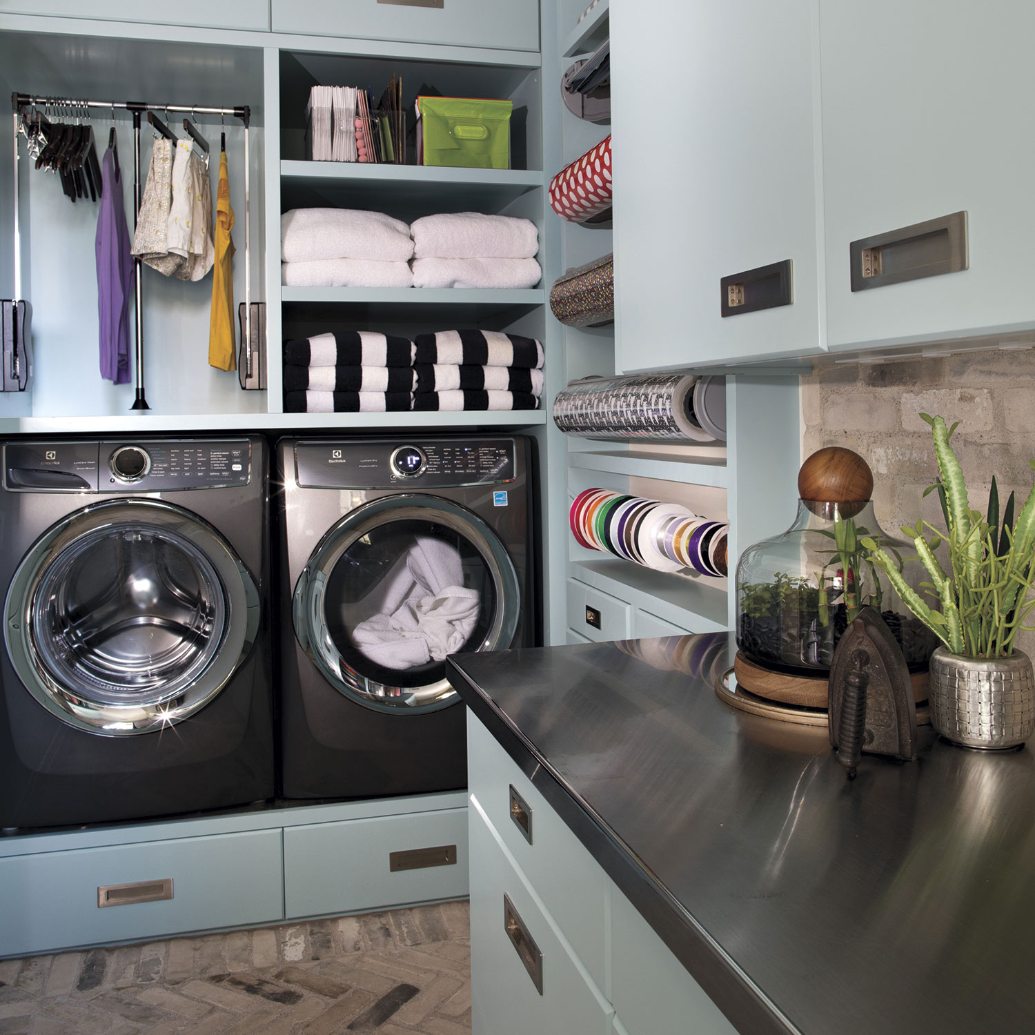 7 Inspiring Laundry Rooms That Marry Form And Function - Phoenix Home ... within Beyond the Price Tag What the $4,100 Reader Laundry Room Offers Wisconsin