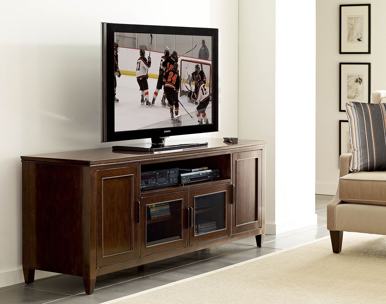 Accord 72" Console pertaining to How the Kincaid Elise Accord Console Transforms Modern Living Spaces