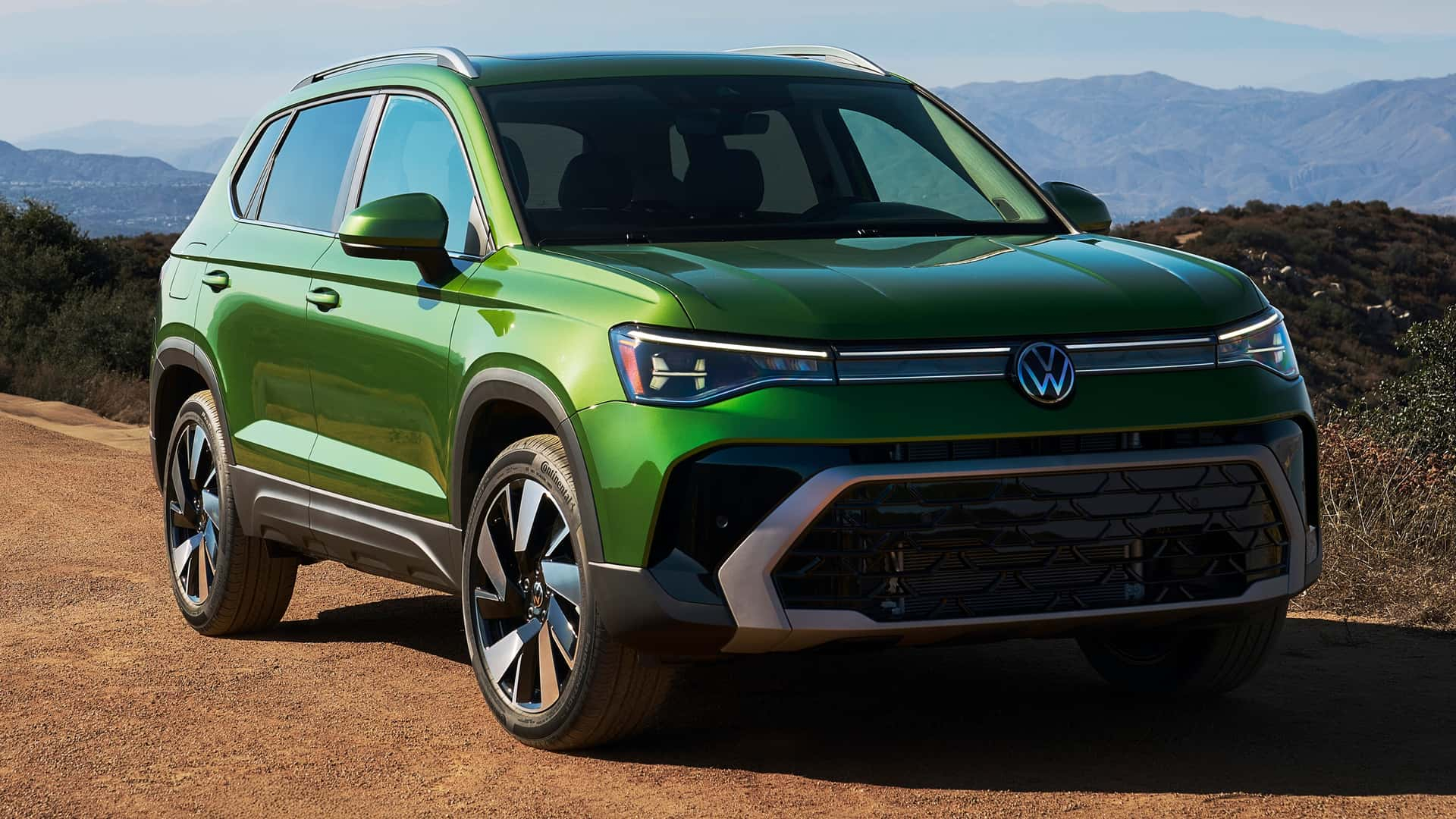 Novo Volkswagen Taos 2025 Já Está À Venda Nos Eua Por Menos De R$ 150.000 regarding Understanding the Features of the Taos 60" Wide TV Console Canyon Brown