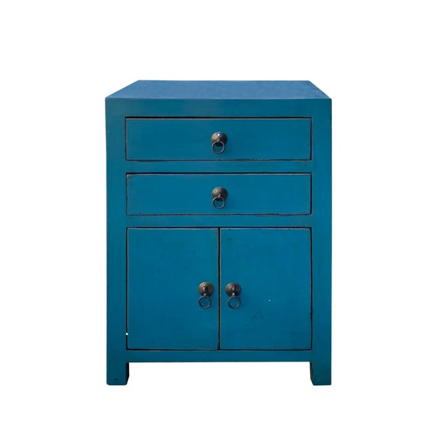 How to Choose the Right Chinese Distressed Bold Bolection Blue 2 Drawers End Table Nightstand Hcs7424 for Your Space