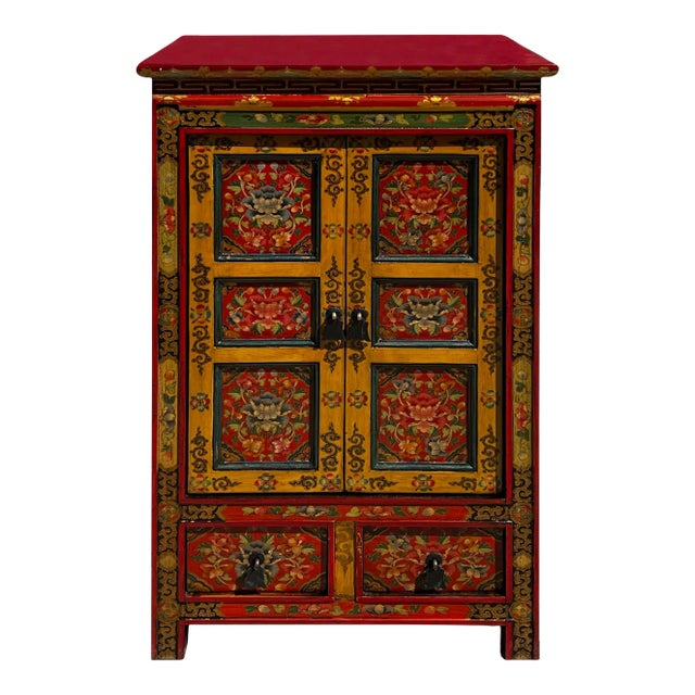 Exploring the Artisan Craftsmanship Behind Tibetan Wooden Furniture