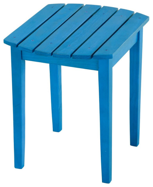 How pine wood maintains its charm across indoor and outdoor environments
