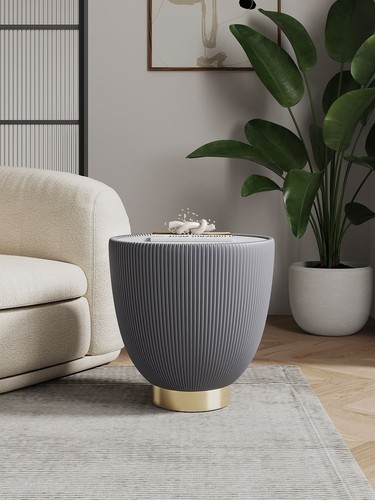 Comparing Features and Functionality Between Anderson End Table 1.0 and 2.0