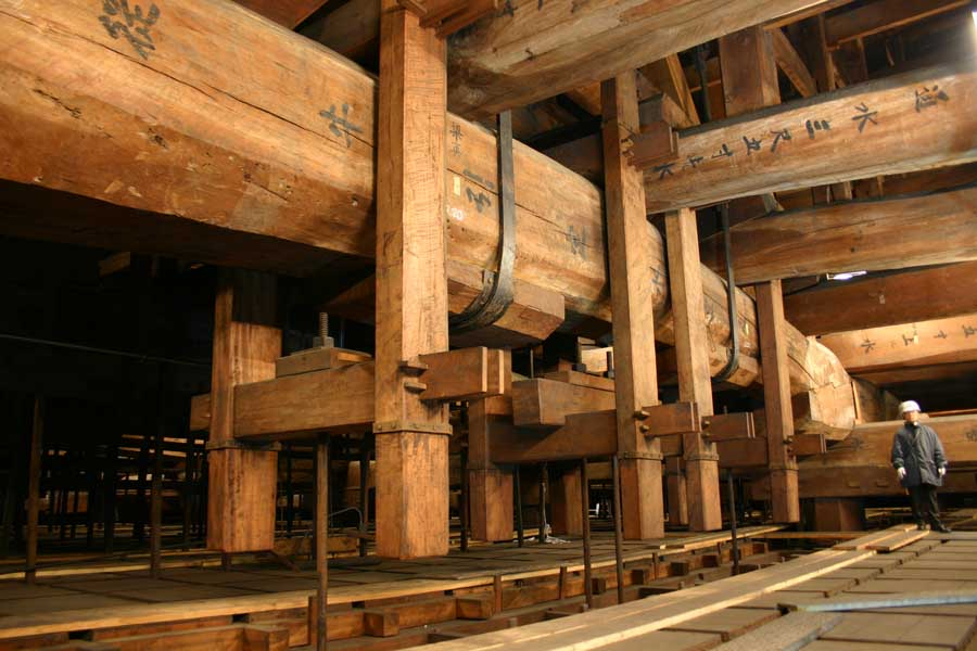 Japanese Style Wood At Samantha Hanlon Blog in Bringing Centuries of Japanese Woodworking Tradition to Appalachian Cottage Style